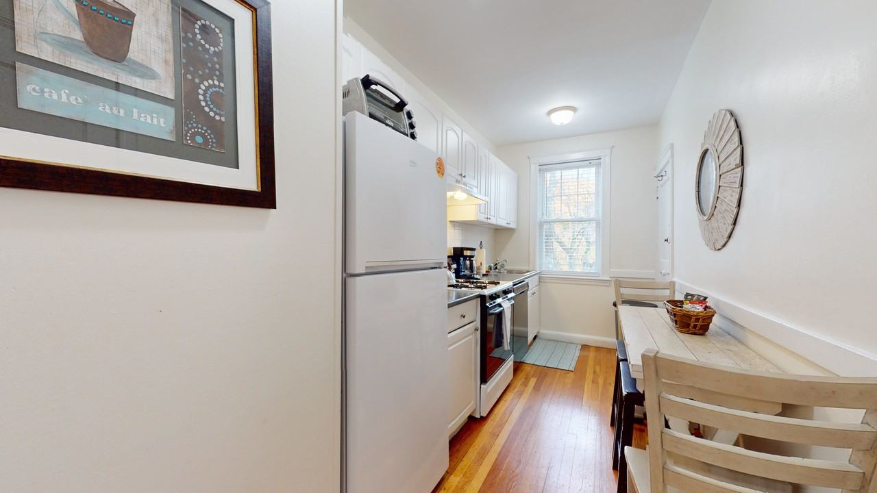 191 Kent St #3 - Photo 4 of 13