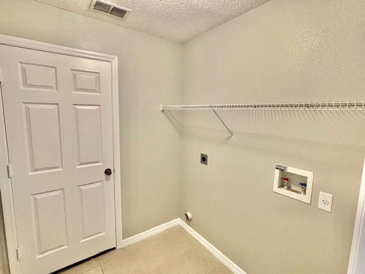 103 Somerset Oaks Ct - Photo 7 of 18