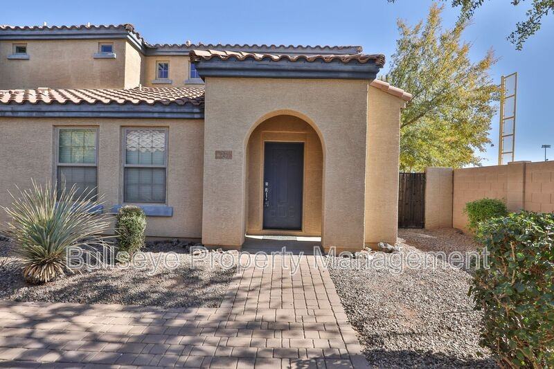 3007 E Harrison St - Photo 4 of 31