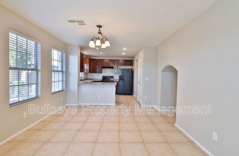 3007 E Harrison St - Photo 6 of 31