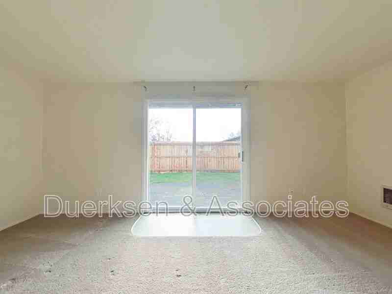 2557 Main St Se - Photo 2 of 13