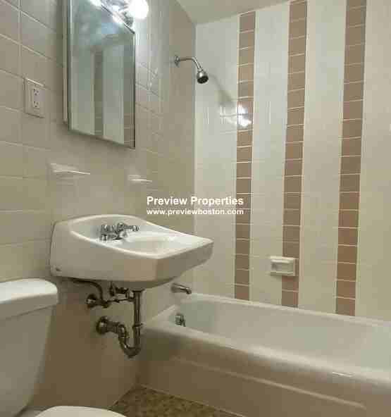 N Beacon St #24P - Photo 6 of 6