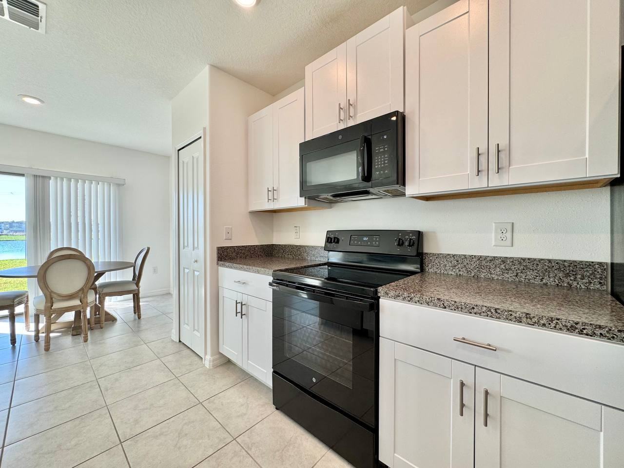 7020 Samuel Ivy Drive - Photo 7 of 41