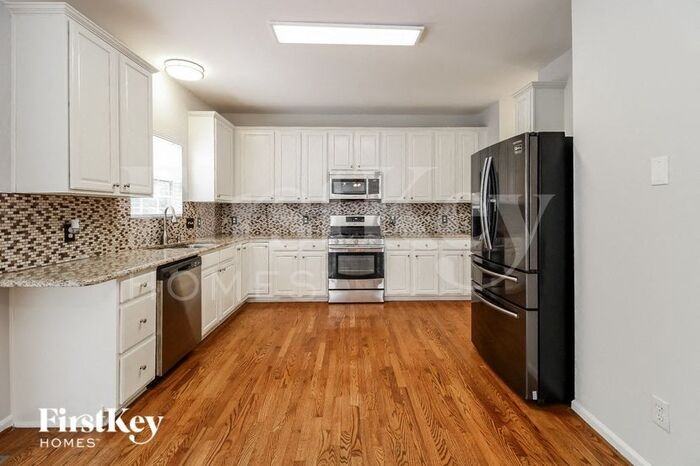 5254 Ivy Ridge Ln - Photo 3 of 15