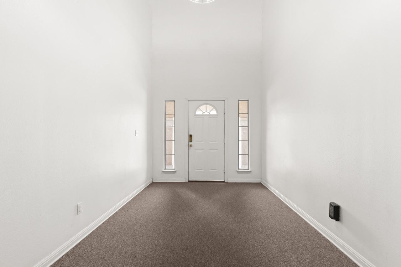 Douglas Fir Drive 3121 - Photo 3 of 28