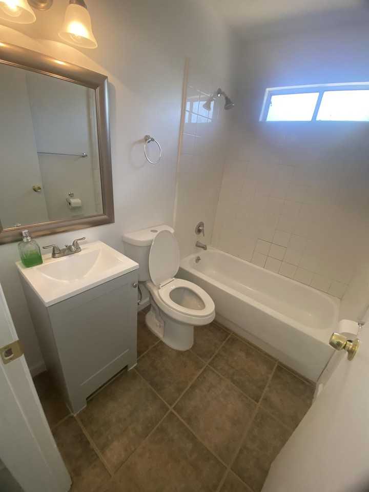 6808 24th Street - Photo 4 of 14