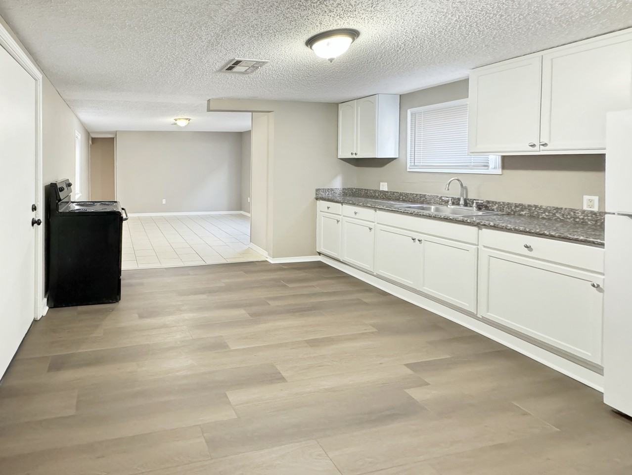 918 Vallette Street Unit B - Photo 3 of 9