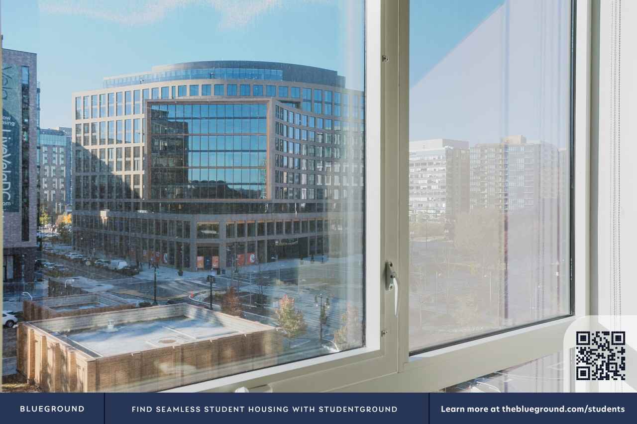 3 Tingey Square Southeast - Photo 7 of 50