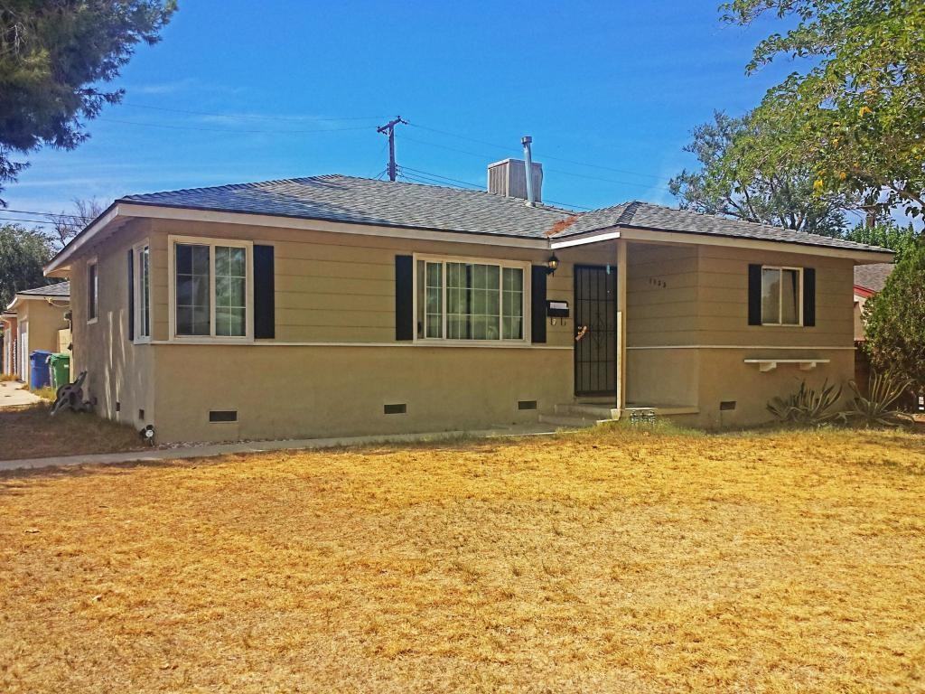 1133 West Avenue H-11 - Photo 2 of 20