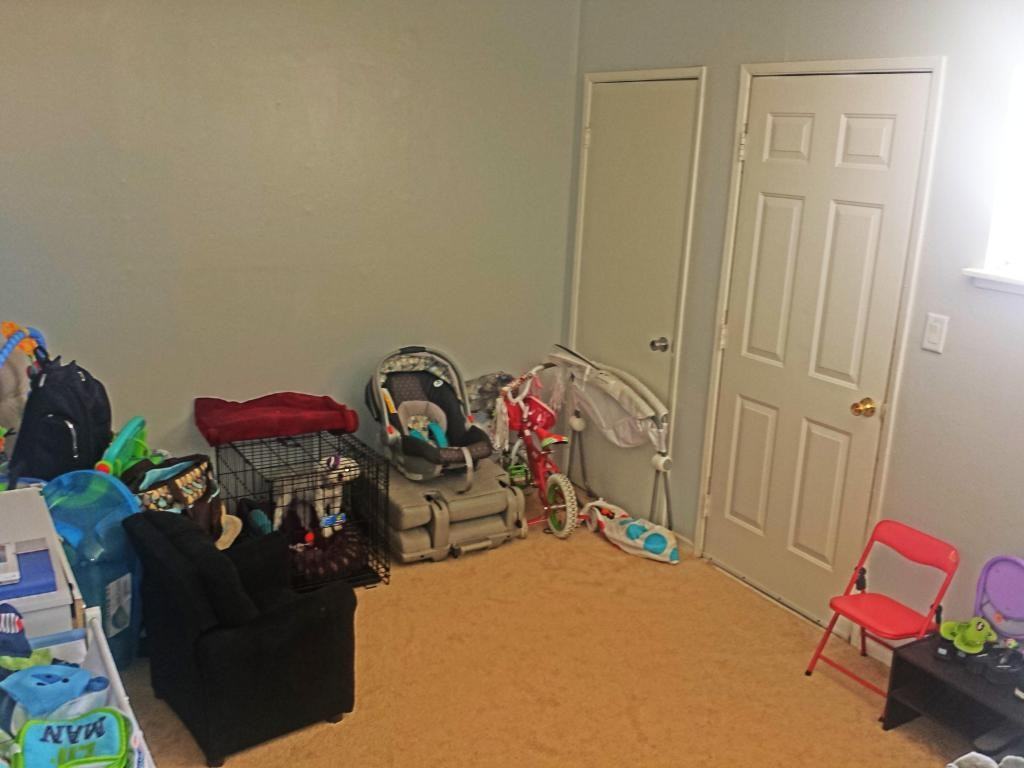 1133 West Avenue H-11 - Photo 3 of 20