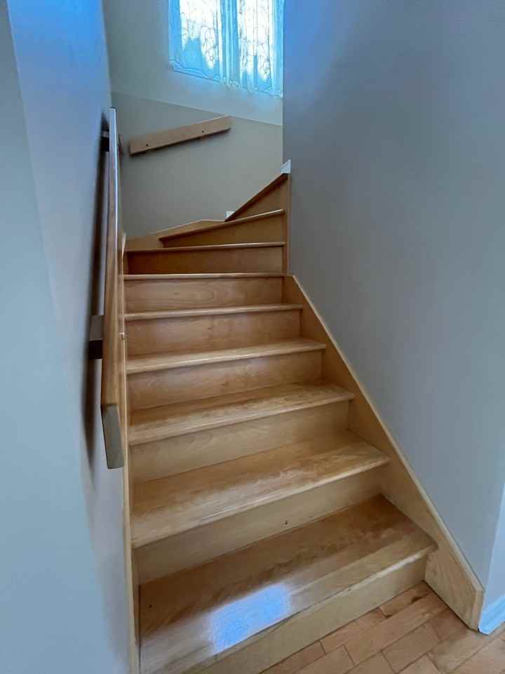 1576 Rue Notre-Dame-de-Fatima - Photo 2 of 21