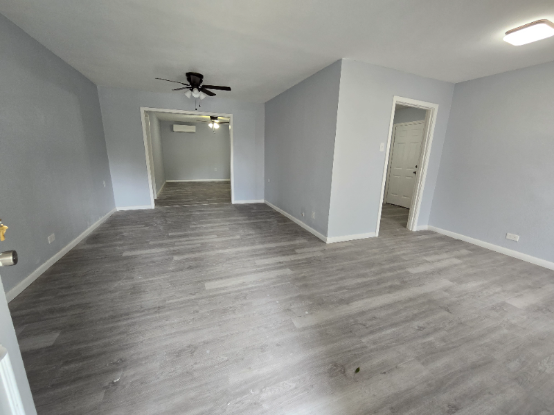 131 Woley Dr - Photo 3 of 9