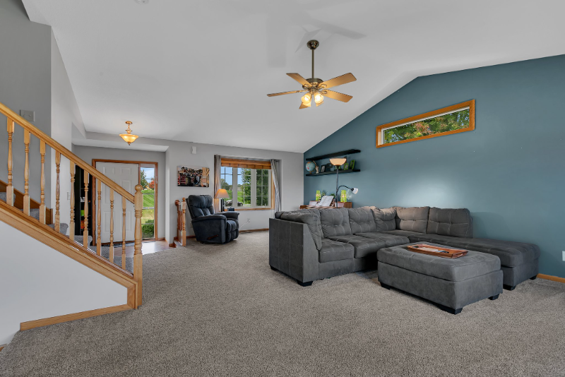 27359 110th St Nw - Photo 3 of 20