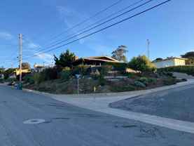 705 Center Ct - Photo 1 of 1