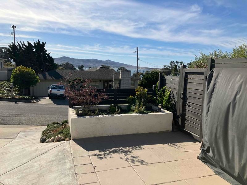 705 Center Ct - Photo 2 of 21