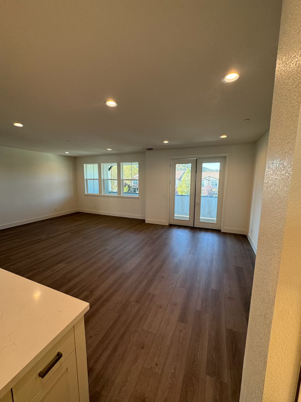 18114 Monterey Rd - Photo 3 of 8