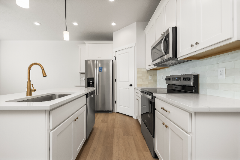 2243 Sw - Photo 6 of 20