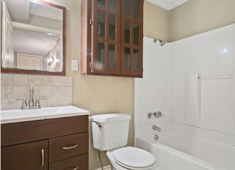 10632 Desdemona Dr - Photo 7 of 20