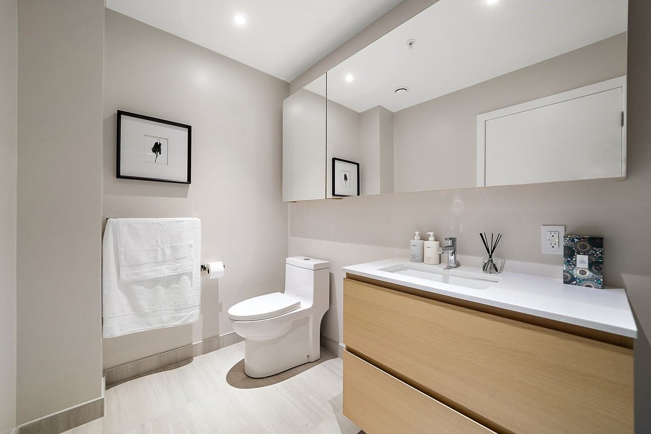 950 Rue Saint-Antoine Ouest #1110 - Photo 7 of 21