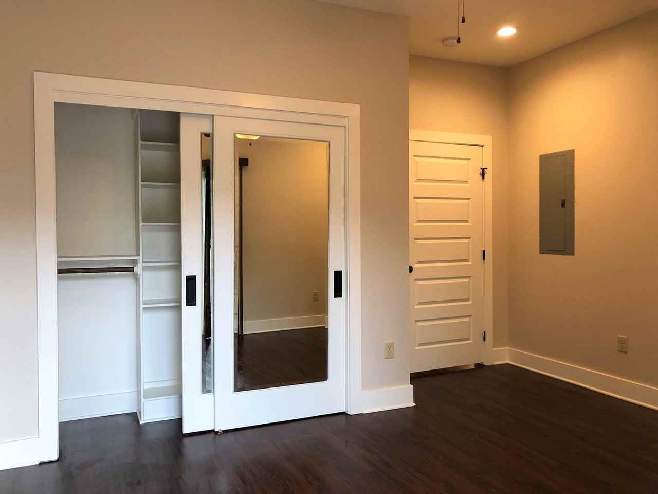 Copper Chase Luxury Apartments - Photo 5 of 24