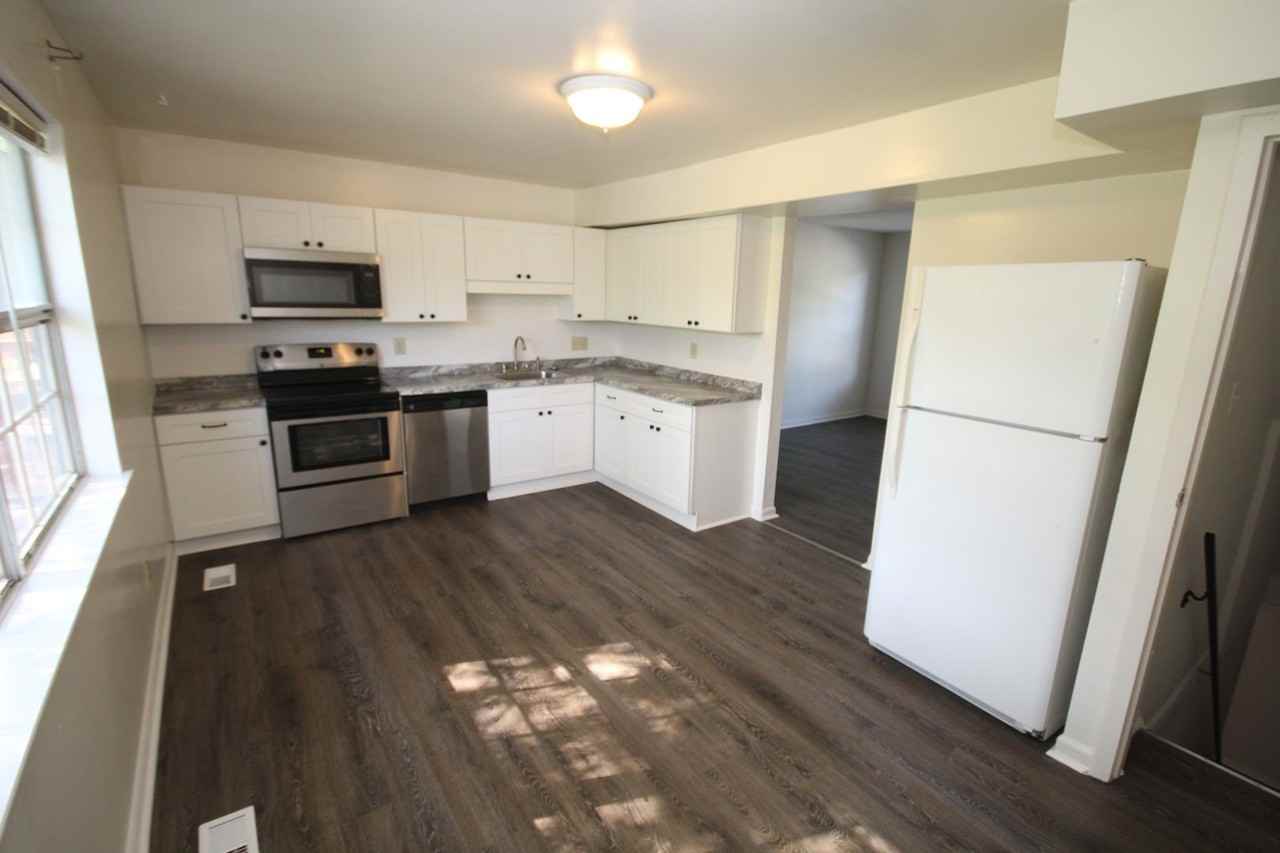 1473 Charlestown Dr - Photo 5 of 21