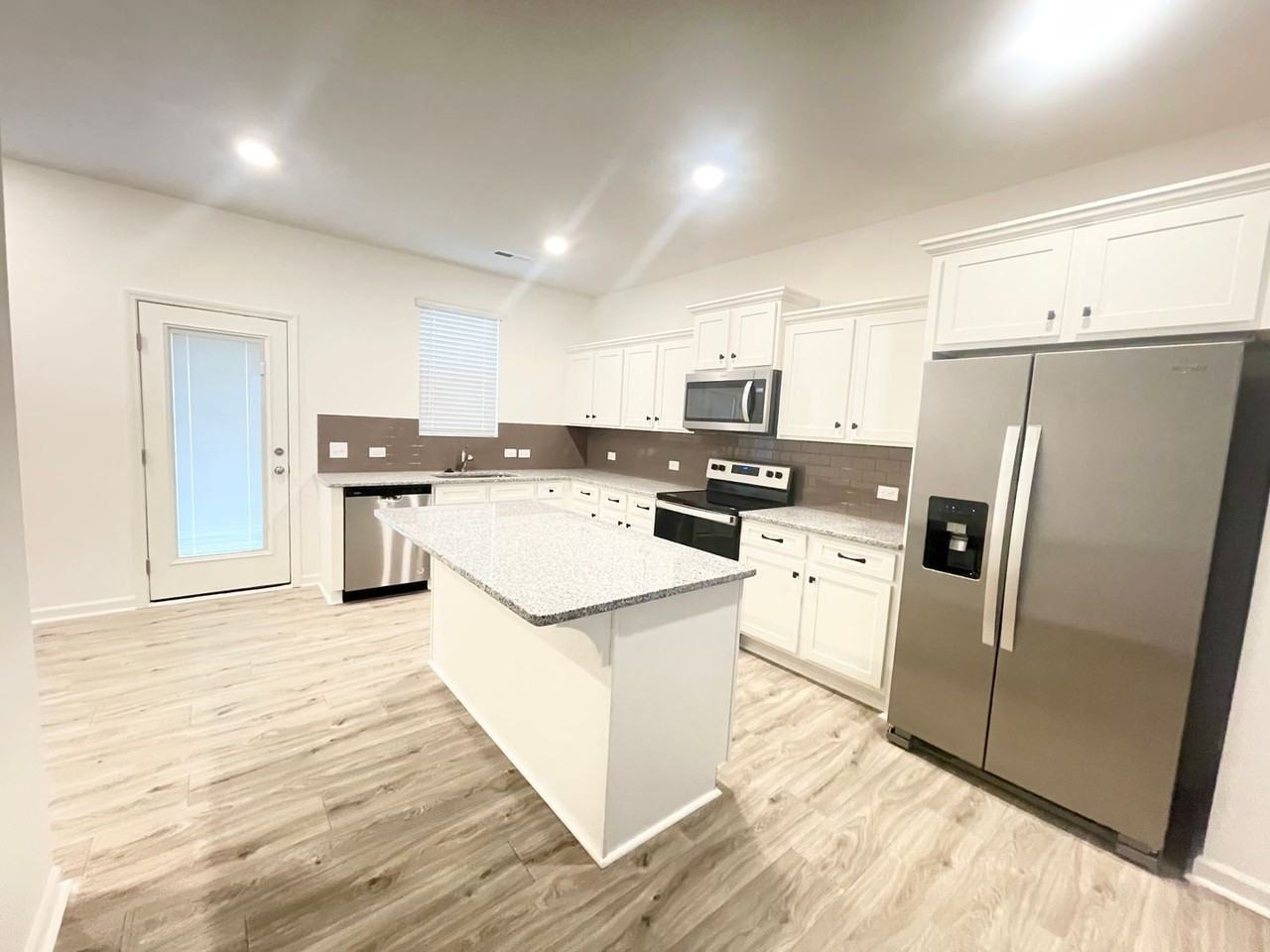 492 Kincaid Rd - Photo 2 of 15