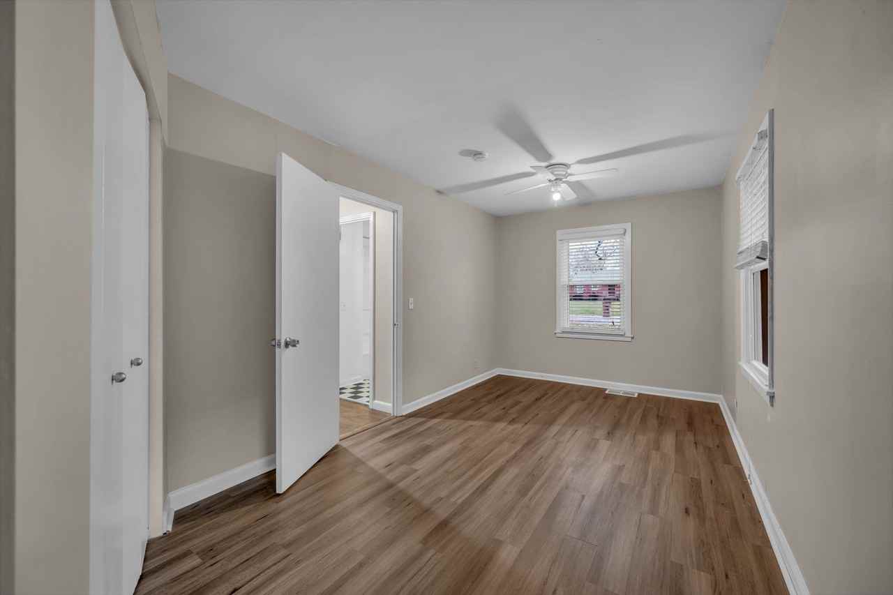 2820 Saint Edwards Dr - Photo 3 of 26