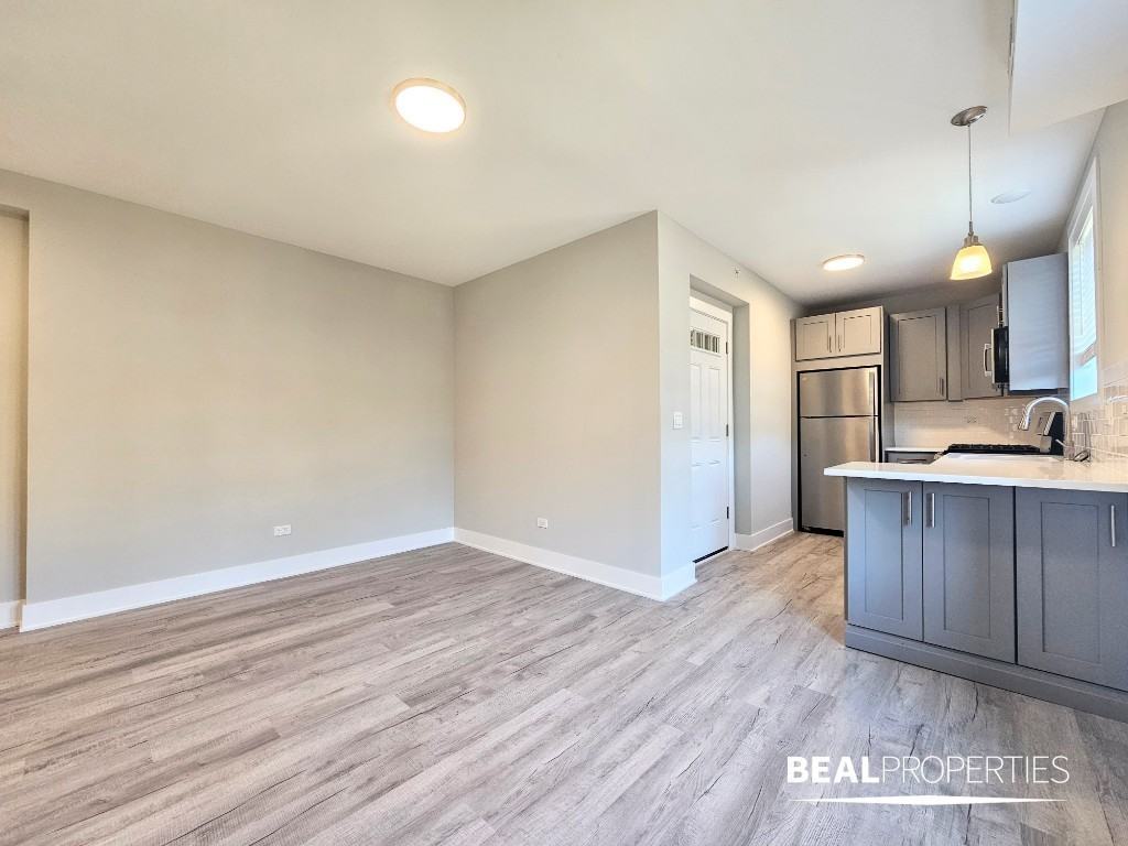 1137 Oak Avenue #CLE2 - Photo 7 of 14