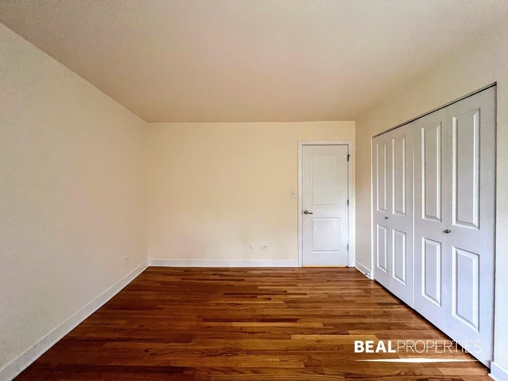 625 W Wrightwood Ave - Photo 2 of 12