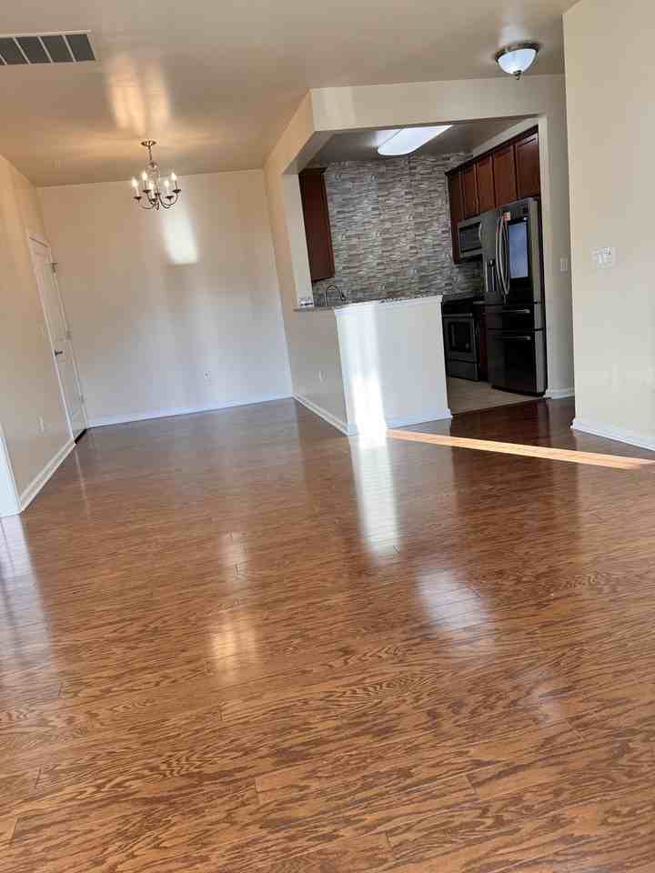 825 Strassle Way #825 - Photo 3 of 5