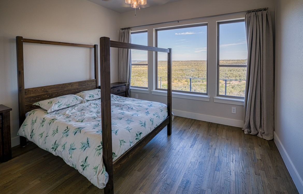 440 Valley Vista Dr #NA - Photo 7 of 15