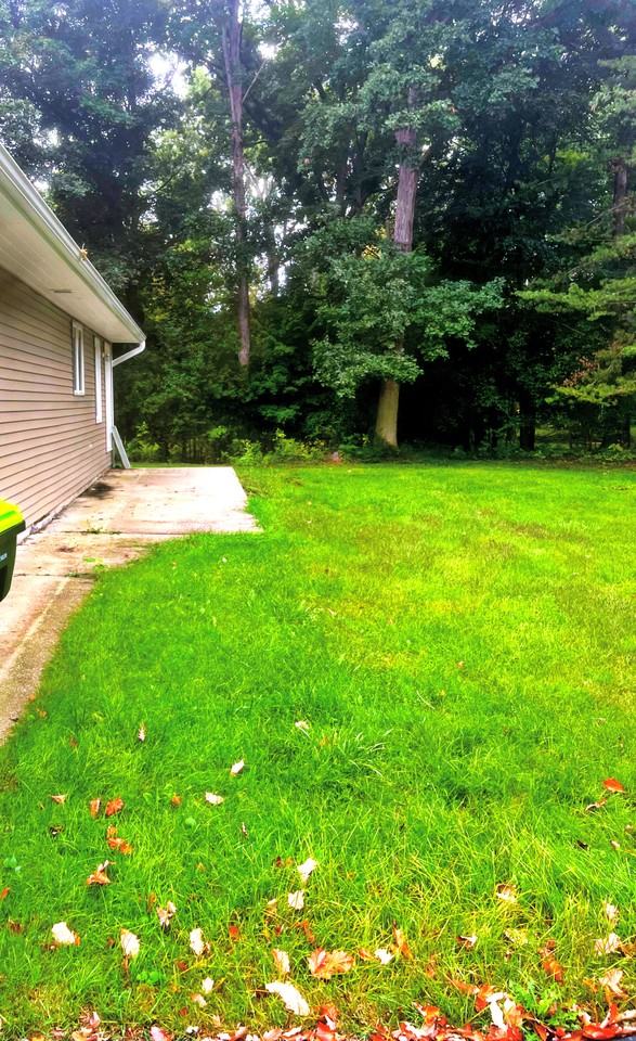 3700 N Saginaw Rd #6 - Photo 2 of 20