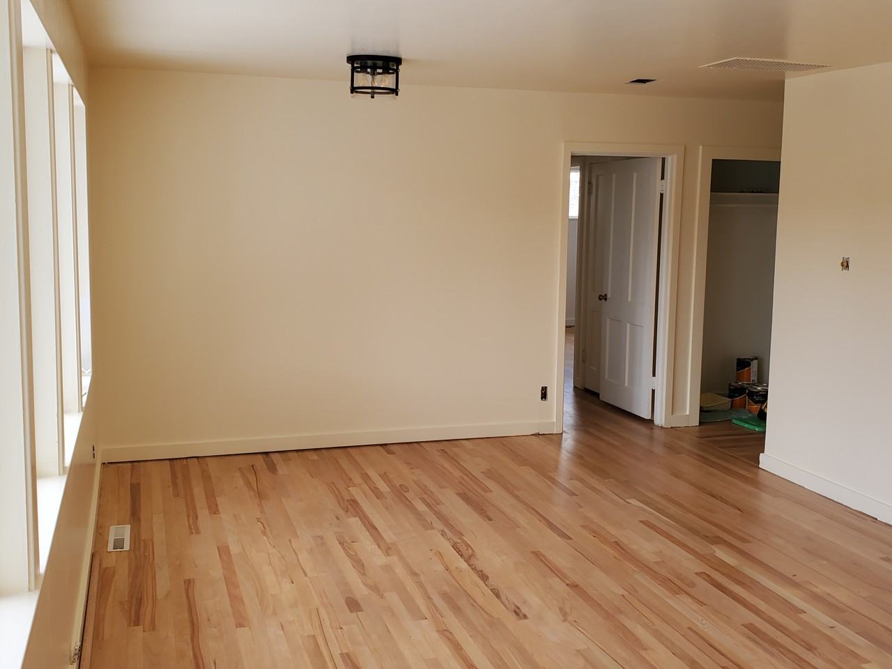 1217 1st St #NA - Photo 7 of 8