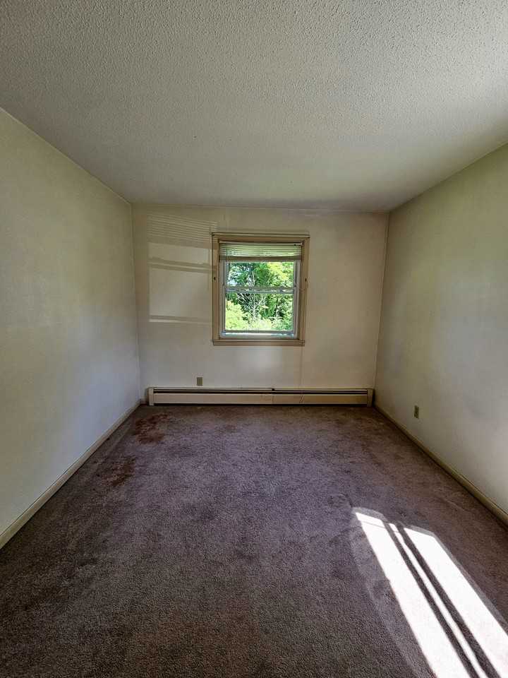 430 Spring St #1 - Photo 6 of 9