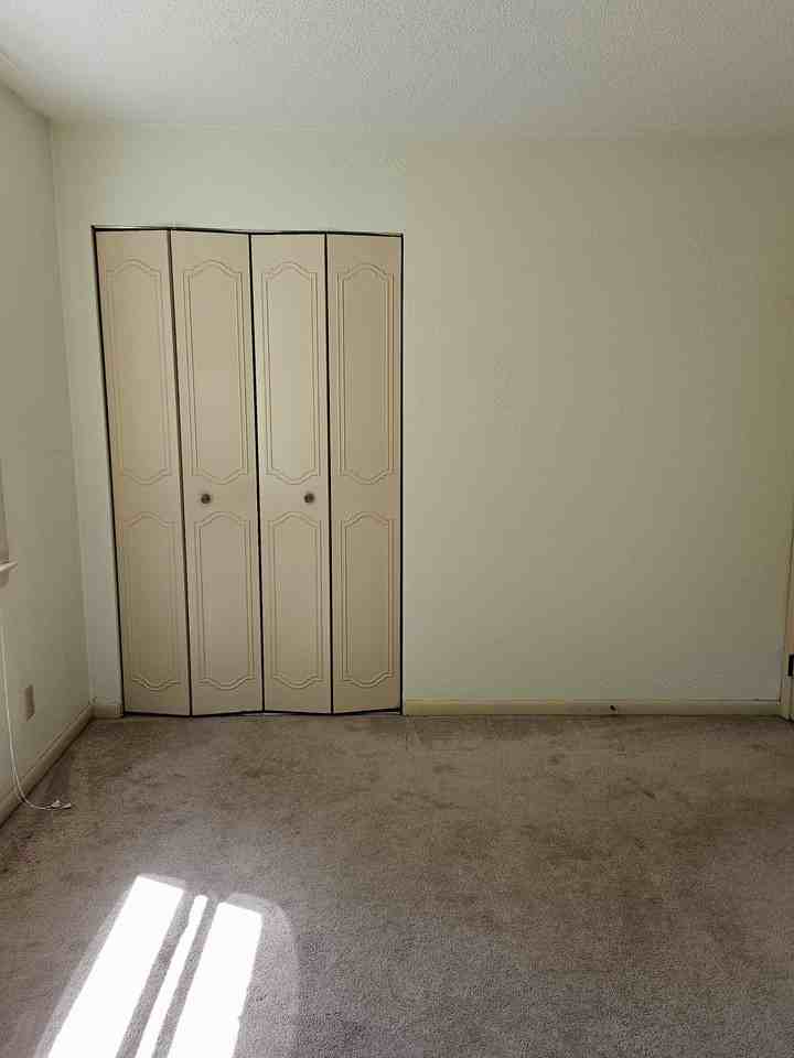 430 Spring St #1 - Photo 7 of 9