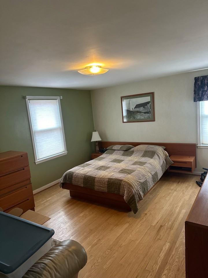 209 Claremont St #NA - Photo 3 of 7