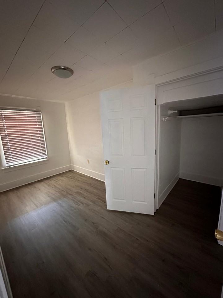 1752 Georgia Ave #1 - Photo 5 of 6