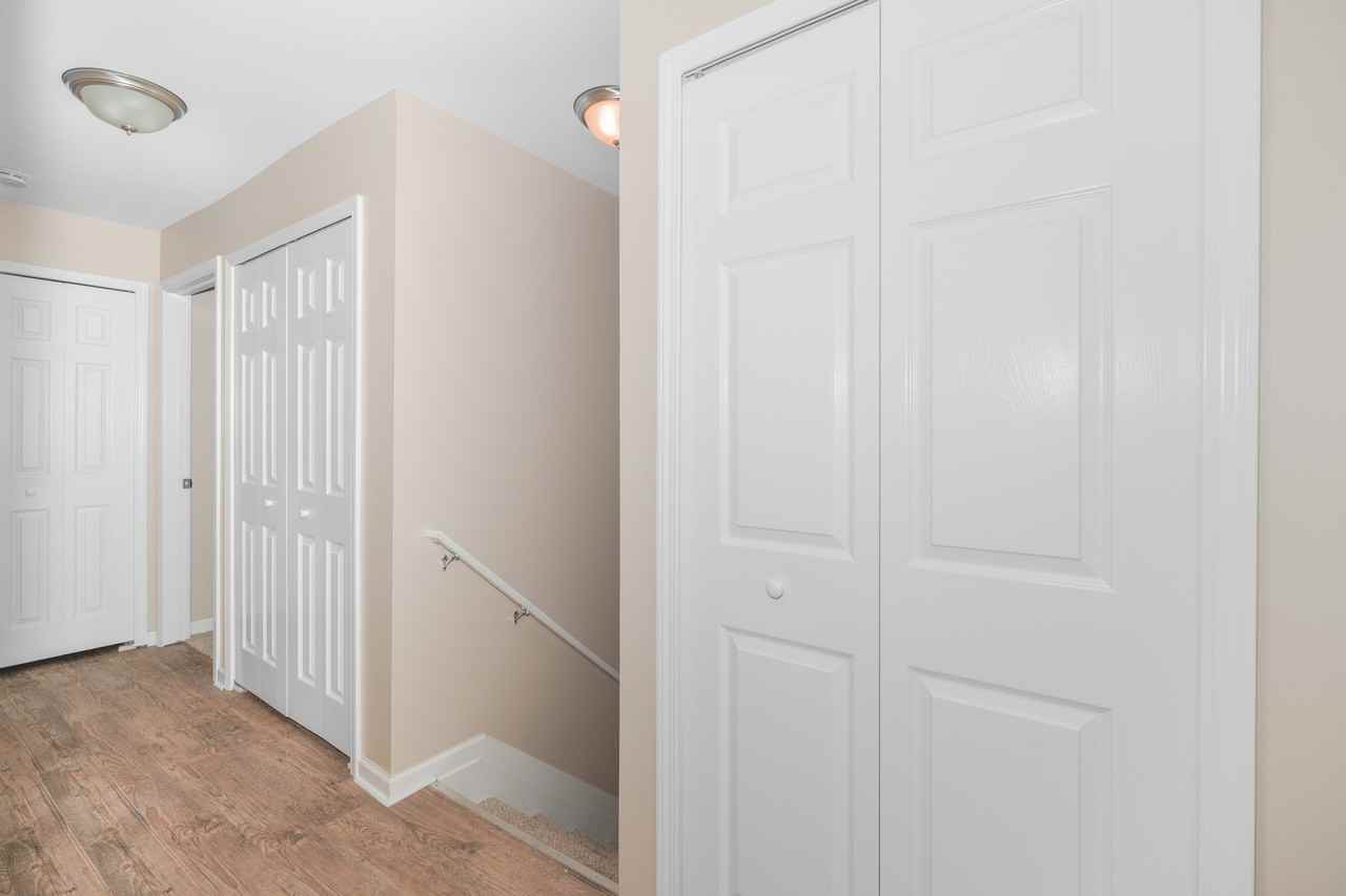 33829 Pondview Cir #33829 - Photo 3 of 17