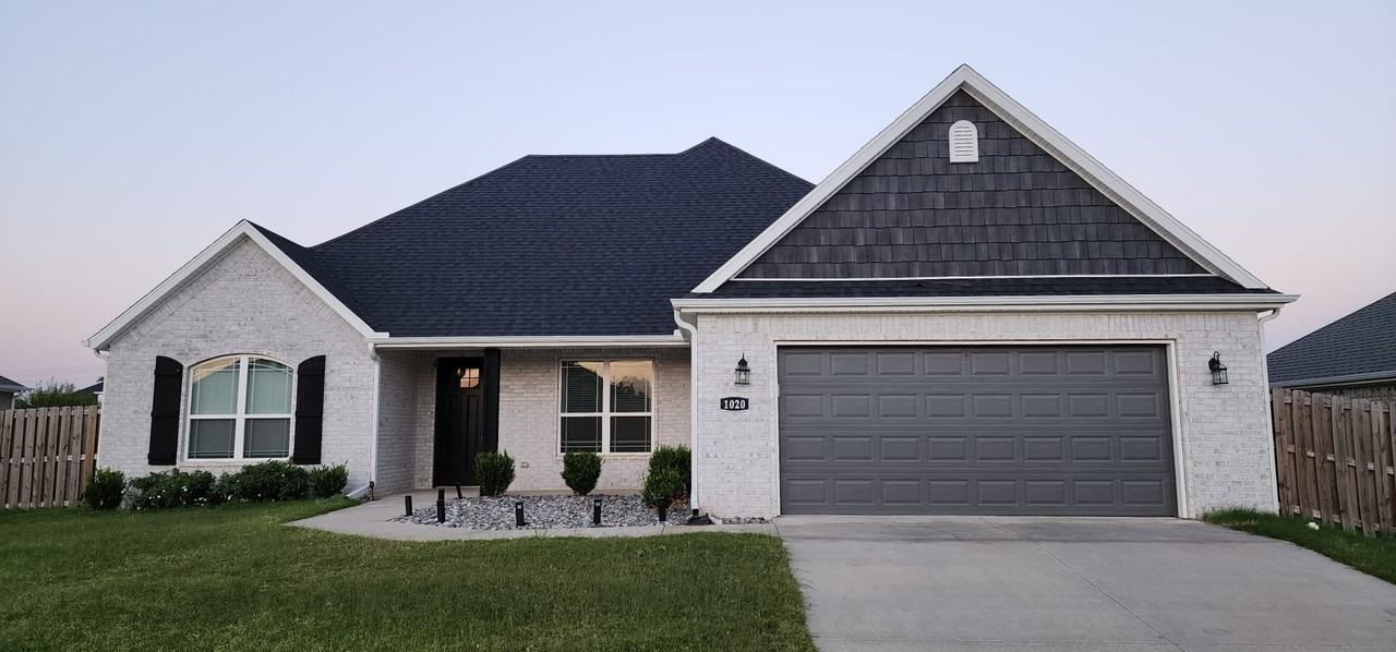 1020 Lakeview Dr #NA - Photo 2 of 5