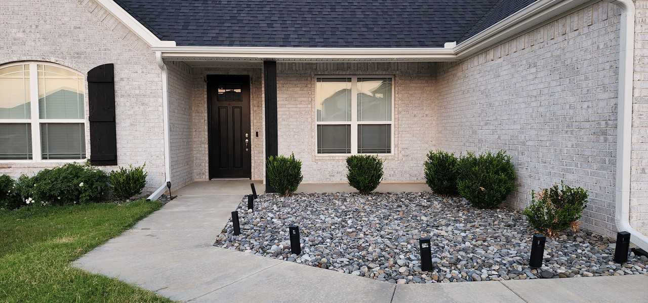 1020 Lakeview Dr #NA - Photo 3 of 5