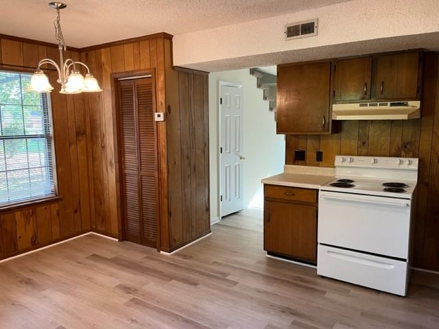 1129 Leaf Avenue - Photo 3 of 9