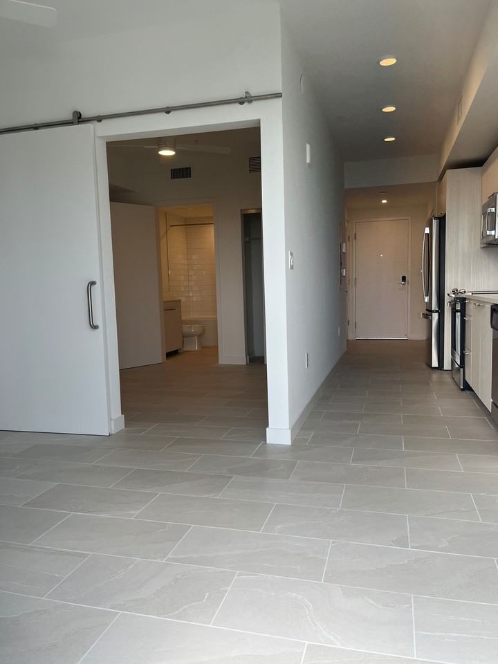 91 Northwest 26th Street #A3 - Photo 6 of 12