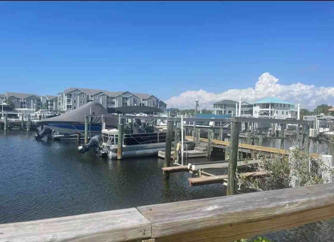 5537 Sea Forest Dr #208 - Photo 2 of 26