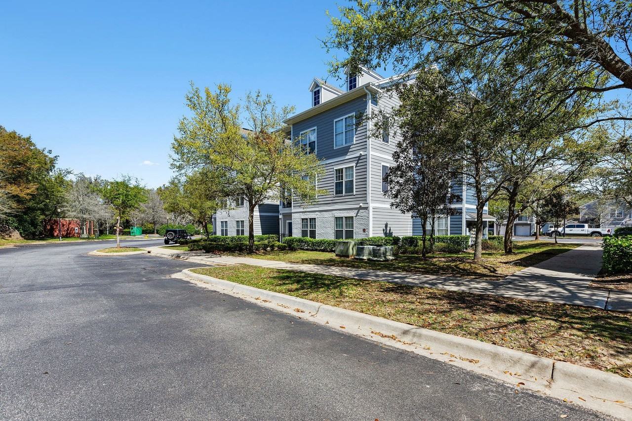 The Savoy at Southwood - Photo 3 of 47