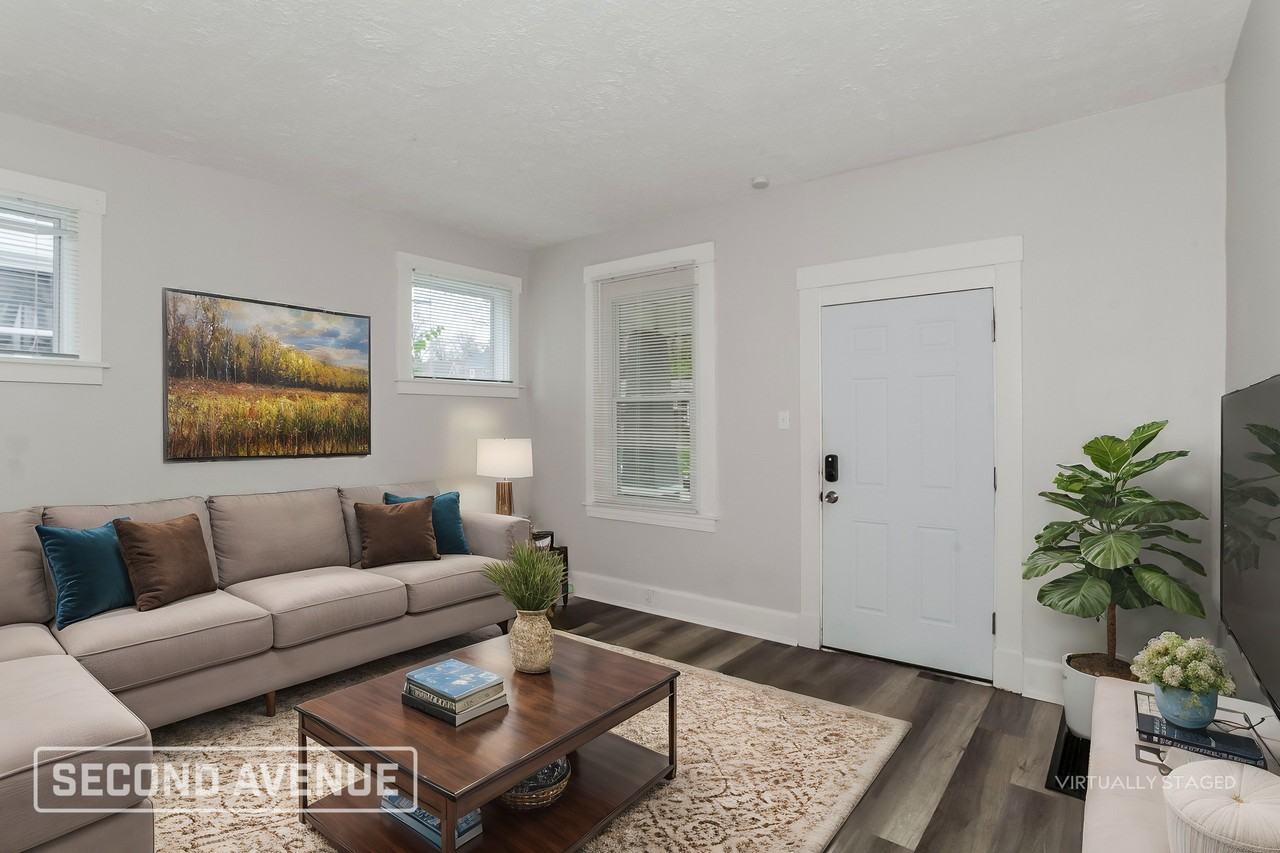 1730 Gilsey Ave - Photo 2 of 24