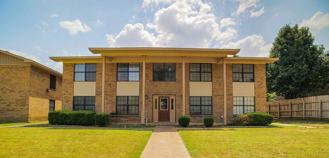 11 Forest Villa Apartments 11 - Photo 1 of 1