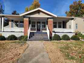 1119 Maplewood Dr Ne - Photo 1 of 1