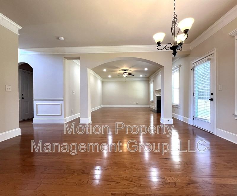 4160 San Marco Way - Photo 2 of 16