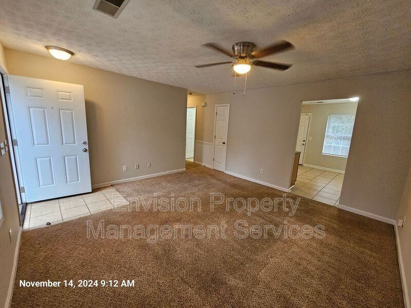 4321 Westglen Dr - Photo 4 of 24