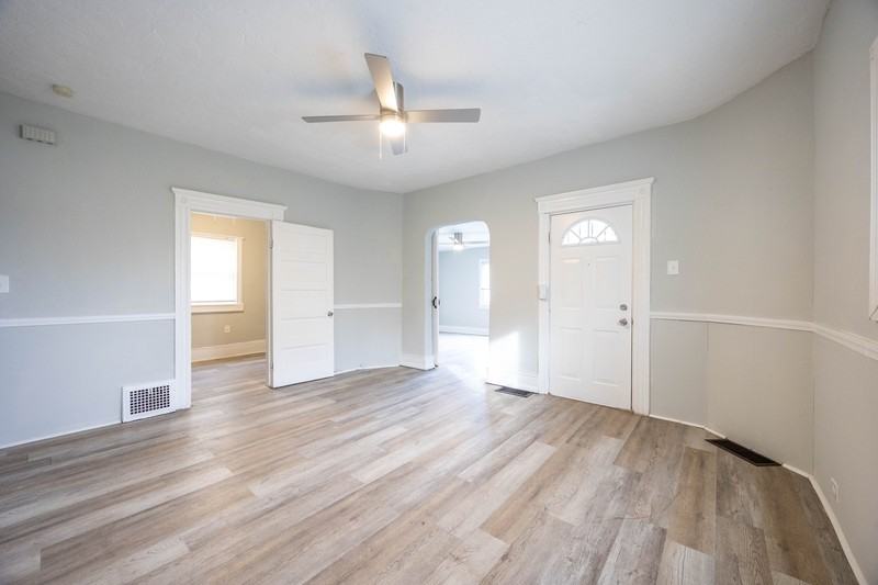 2362 E 76th St - Photo 3 of 27